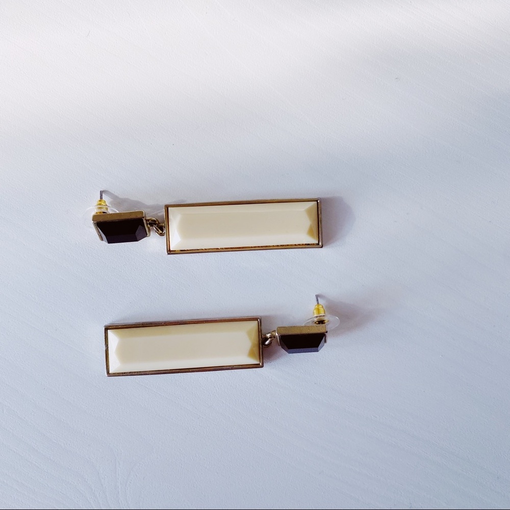 Black and Cream Earrings - Picture 4 of 4
